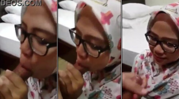 Definisi Video Viral Latest Trending Peliku Bergejolak Saat Menyentuh Behel Adik Imut Ini Top New Wikwik Brutal